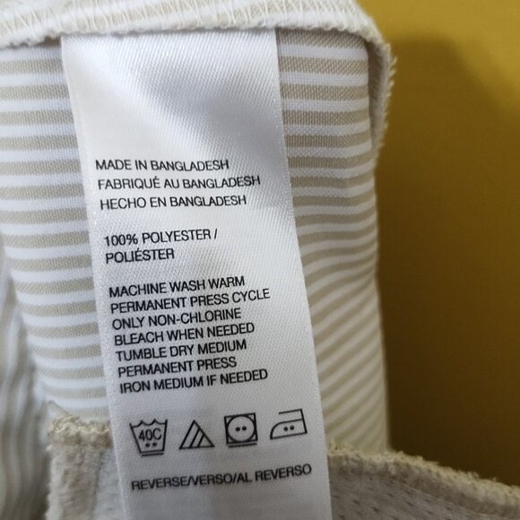 Ladies Izod Beige and White Striped Golf Shorts Size 8 Classic Preppy - Picture 6 of 6